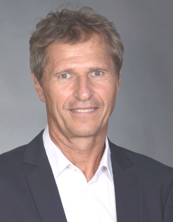 Dr. Reinhold Bartl